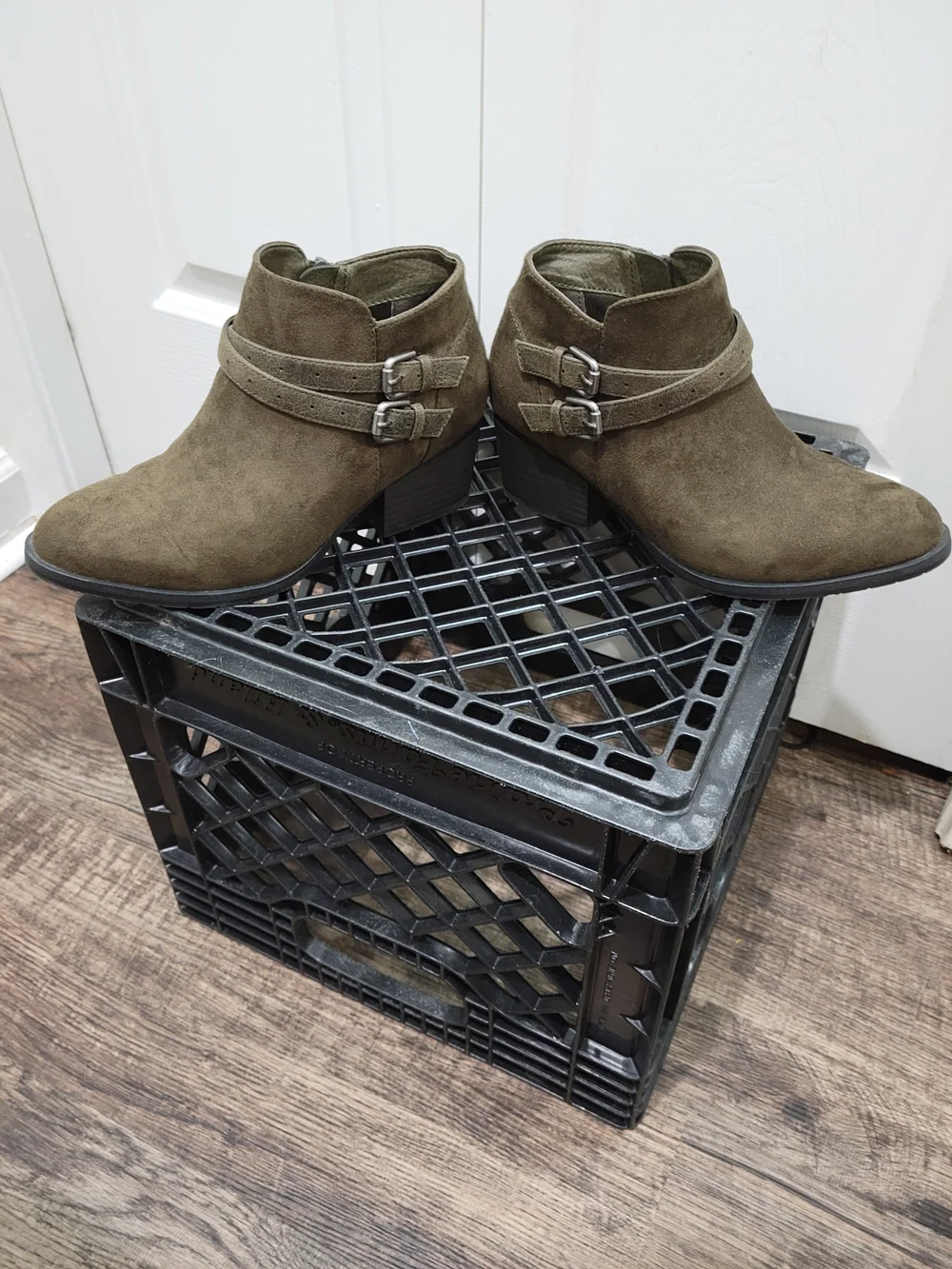 Sonoma Esme Olive Green Suede Double-Buckle Ankle Booties - Picture 5 of 14